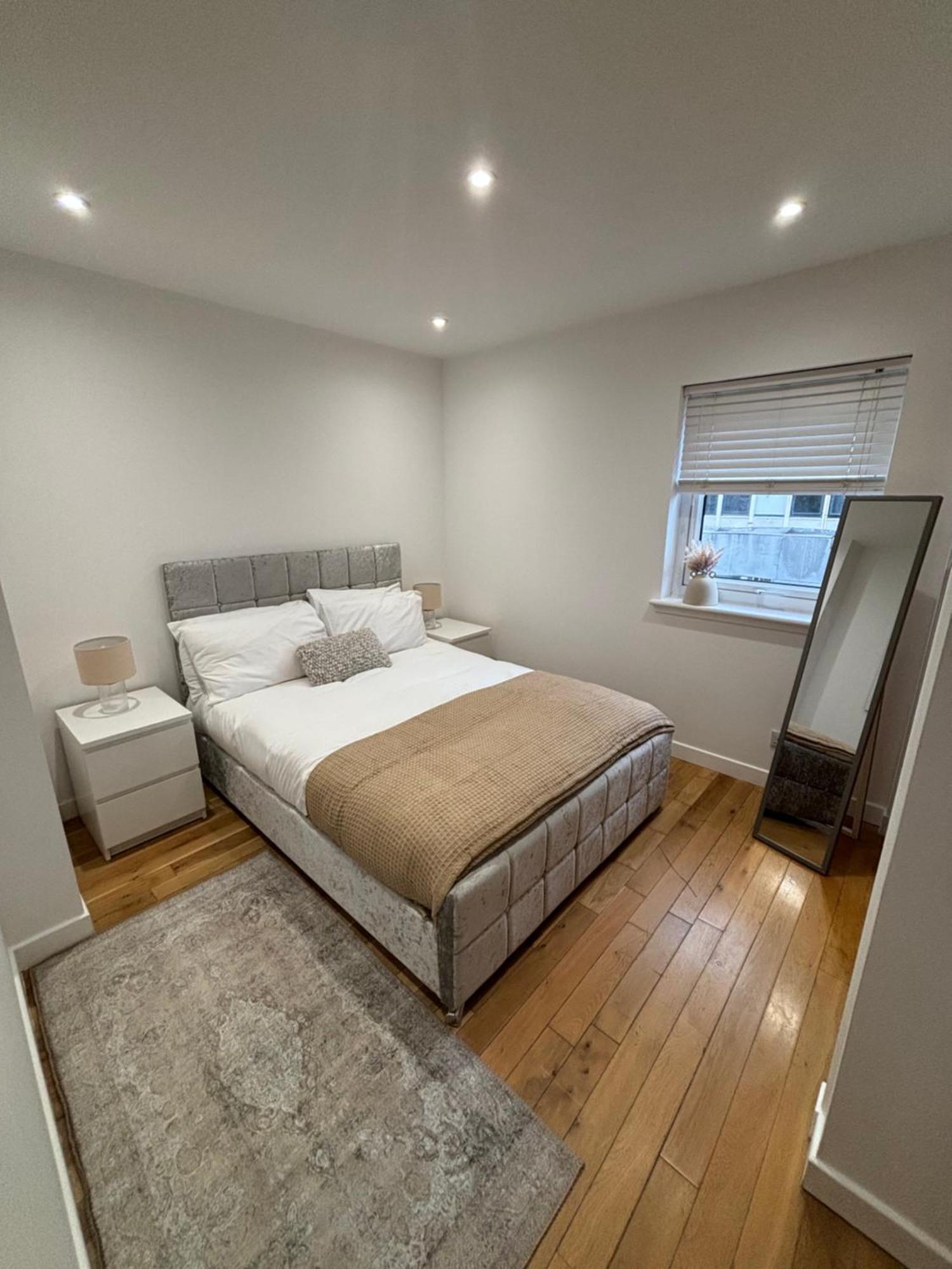 Gateway Apartment Inverness Bagian luar foto