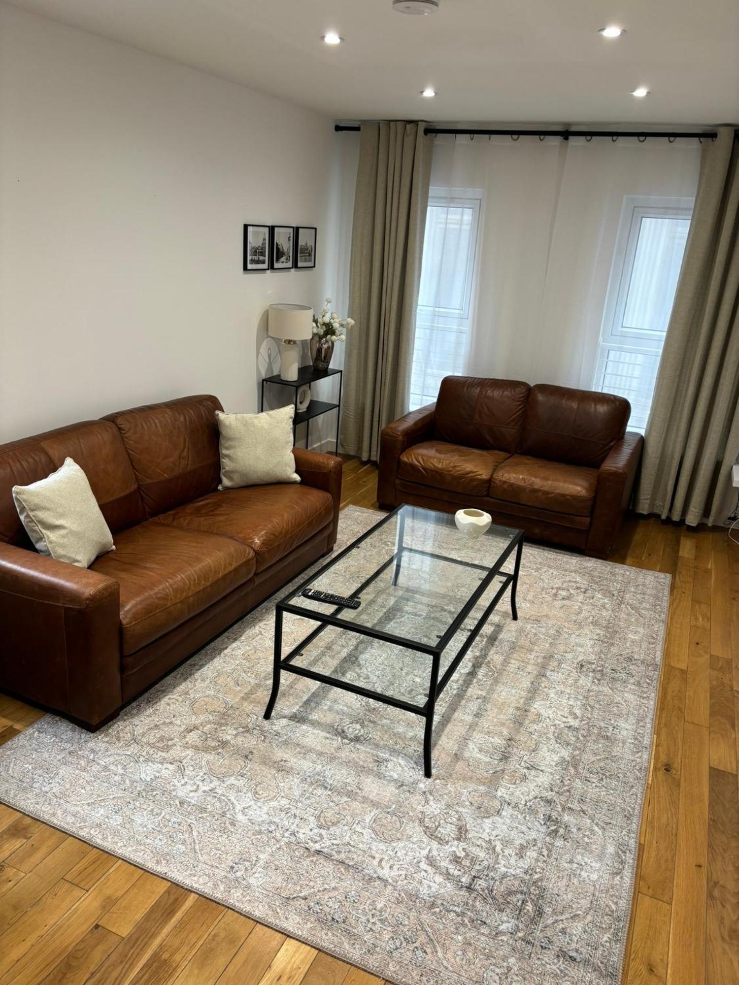 Gateway Apartment Inverness Bagian luar foto