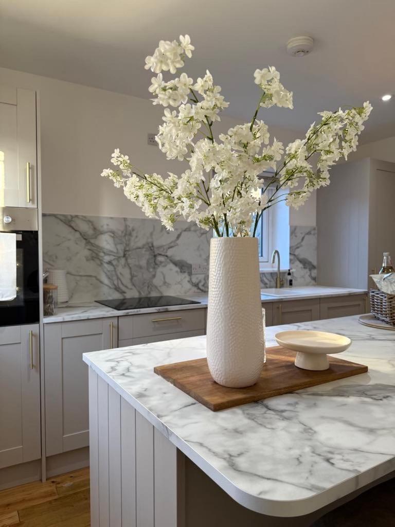 Gateway Apartment Inverness Bagian luar foto